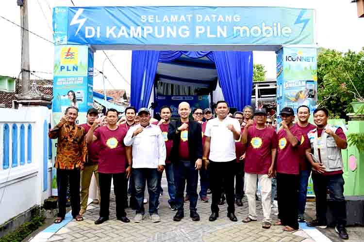 Lebih Dekat dan Praktis