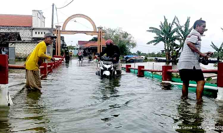 Lima Kecamatan Di Bengawan Njeroh