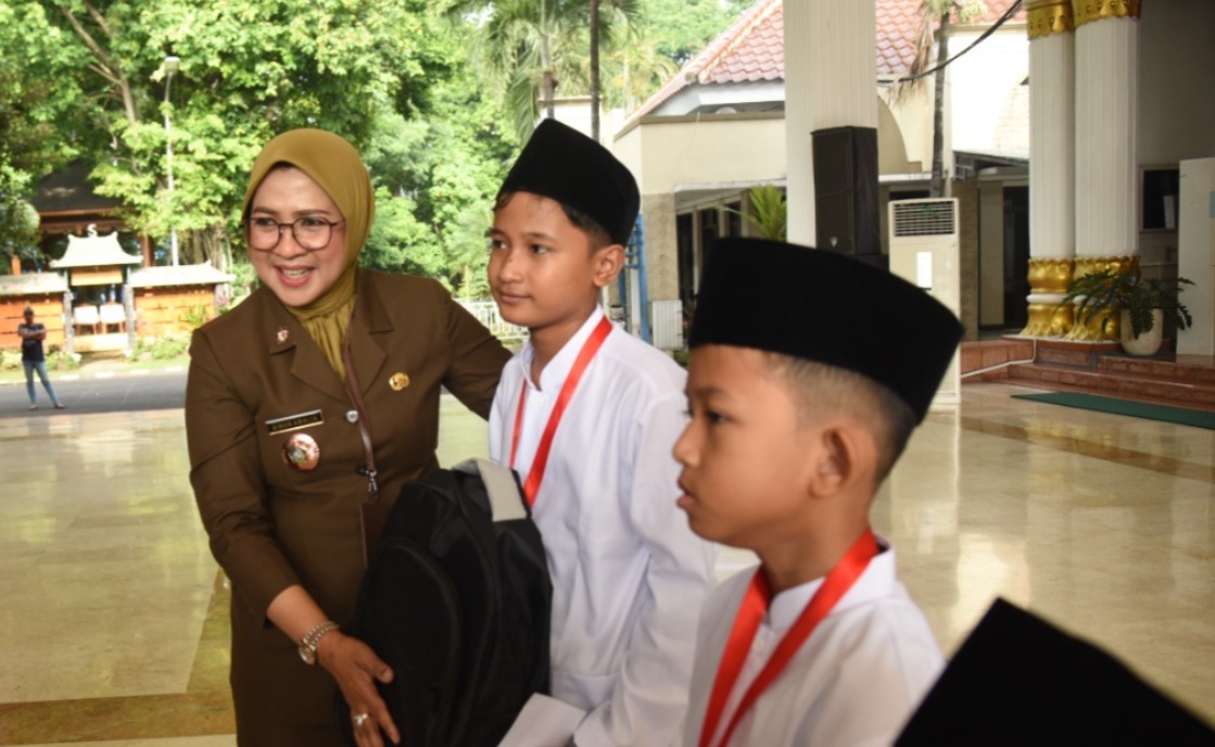 Pemkab Sidoarjo Khitan Gratis 165 Anak