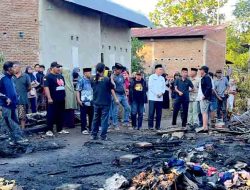 Wakil Bupati Hengky Yasin Tinjau Lokasi Kebakaran di Toddosila