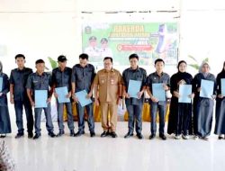 Bupati Takalar Daeng Manye Serahkan SK kepada 393 Kepala Dusun, Pertama dalam Sejarah Pemkab Takalar