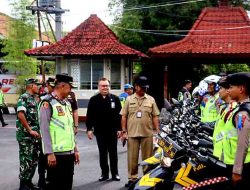 Danramil Comal Hadiri Apel Gelar Pasukan Operasi Keselamatan Candi 2026 Polres Pemalang