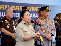 Hadiri Pelepasan 22 Kontainer Bantuan Kemanusiaan Korban Bencana Sumatra, Ketua Komisi IV DPR RI Apresiasi Polri