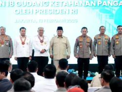 Presiden Prabowo Anugerahkan Bintang Jasa Dan Satyalancana Wira Karya Kepada Penggerak MBG Dan Rantai Pasok SPPG Polri