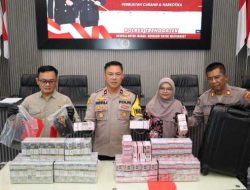 Polres Trenggalek Amankan 2 Tersangka Penipuan Modus Pencairan Dana Rp150 juta