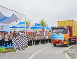 Lepas Bantuan Kemanusiaan 22 Kontainer untuk Korban Bencana Sumatera, Kapolri: Wujud Kehadiran Negara