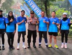 Personel Polres Kediri Ikut Meriahkan Fun Run di Bendung Gerak Waru Turi