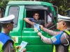 Ditlantas Polda Jatim Tertibkan Penggunaan Lajur Jalan Tol