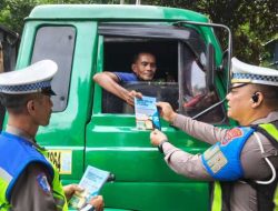 Ditlantas Polda Jatim Tertibkan Penggunaan Lajur Jalan Tol