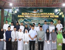 Buka Bersama dan Santuni Anak Yatim, Kapolres Kediri: Ramadan Momentum Pererat Kebersamaan