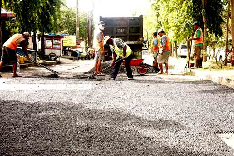 Jalan Rusak Dikebut, PUPR Sidoarjo Targetkan Rampung Sebelum Lebaran
