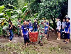 Kerja Bakti Bersama Siswa SMP, Koramil 1426-02/Polsel Ajarkan Pentingnya Menjaga Kebersihan Lingkungan