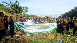 PJI Bojonegoro Tanam 600 Pohon Produktif, Wujud Nyata Kepedulian Lingkungan
