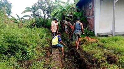Peduli Lingkungan, Babinsa Morowudi