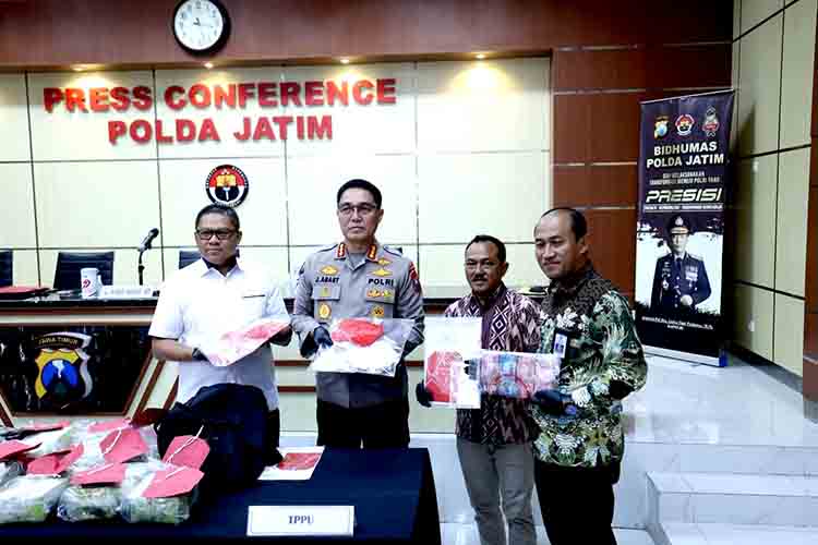 Polda Jatim Guncang Peredaran Narkoba, 33 Kg Sabu Disapu Bersih!