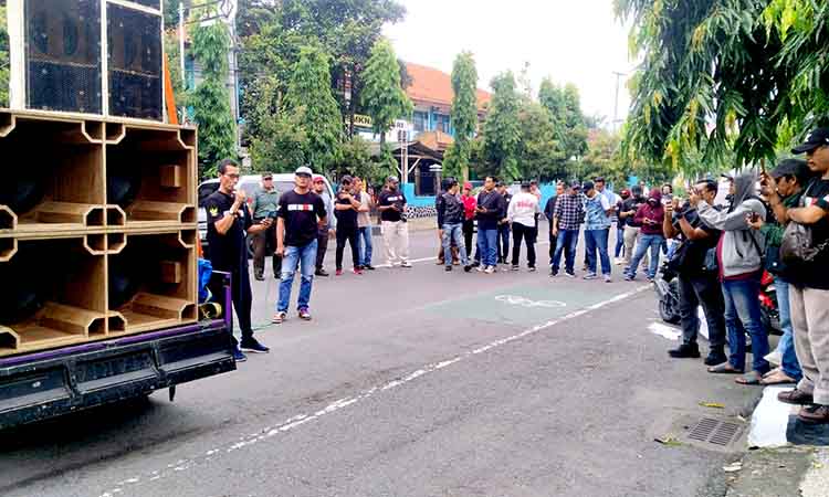 Polemik KDMP di Lereng Kelud Memanas