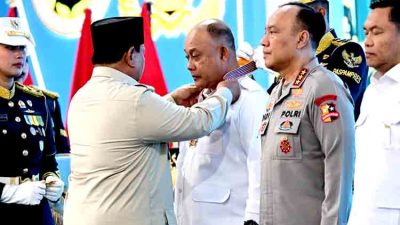 Presiden Prabowo Anugerahkan Tanda Kehormatan kepada 70 Tokoh