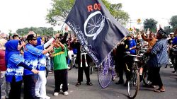 Lautan Manusia Padati Car Free Day Jalan A. Yani, Sidoarjo Kembali Hidup!