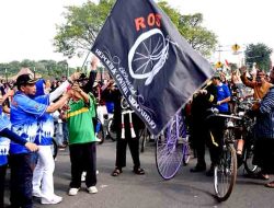 Lautan Manusia Padati Car Free Day Jalan A. Yani, Sidoarjo Kembali Hidup!