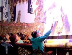 Lakon ‘Semar Mbangun Kayangan’ Semarakkan Pagelaran Wayang Kulit Dalam Rangkaian Harjasda ke 167