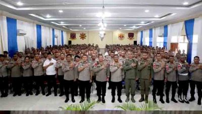 Wadankorbrimob Polri Tekankan Disiplin dan Integritas Saat Kunjungan ke Brimob Papua