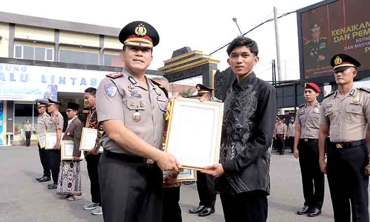 36 Tahun Tanpa Cacat