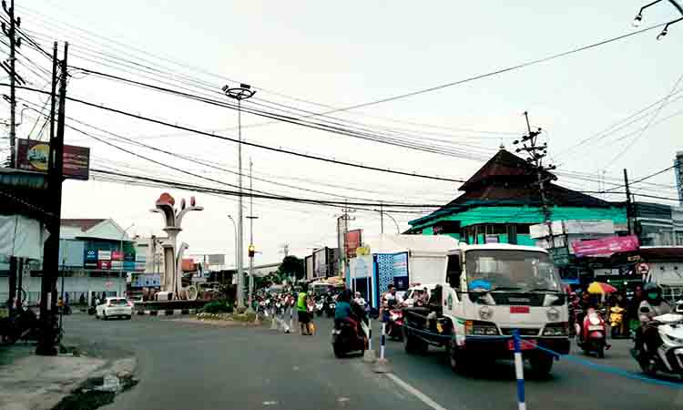 6d57f69d 2eee 4bff b03e 814ce7928e67