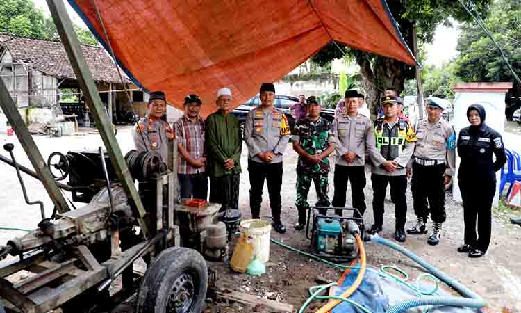 Bantuan Sumur Bor Polres Kediri