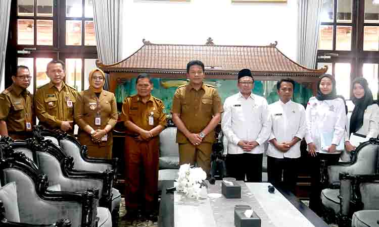 Bupati Sidoarjo Dorong Percepatan Sertifikasi Halal