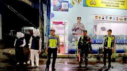 Hujan Deras Tak Surutkan Semangat, Pos PAM Kodim 0711/Pemalang Tetap Layani Pemudik