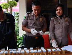 Wujudkan Zero Narkoba Polres Jember Test Urine Mendadak Bagi Para Perwira