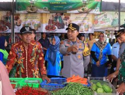 Polres Ngawi Bersama Pemkab Sidak Pasar Jaga Stabilitas Harga dan Ketersediaan Bapokting