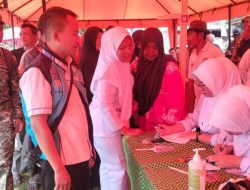 Ratusan Warga Antusias Ikuti Pengobatan Katarak Gratis pada Penutupan TMMD ke-127 di Kediri