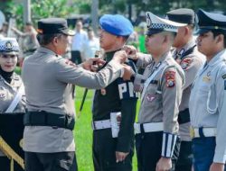 Kapolda Jatim Pimpin Apel Gelar Pasukan Pastikan Kesiapan Personel Operasi Ketupat Semeru 2026