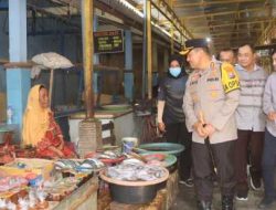 Jelang Idul Fitri Kapolres Probolinggo Cek Harga dan Ketersediaan Bahan Pangan