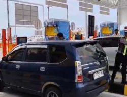 Polda Jatim Terapkan Mobile Reader di Gerbang Tol Situbondo Barat