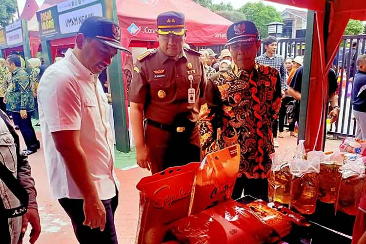 Pasar Murah Kejaksaan Negeri Ngawi