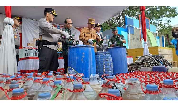 Polres Lamongan Gempur Miras! 5,2 Ton Dimusnahkan, Ribuan Nyawa Diselamatkan