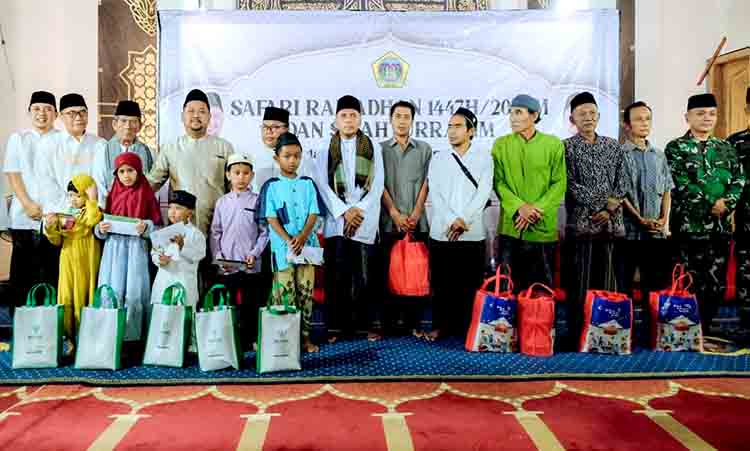 Ramadan di Masjid Siti Hajar, Bupati Ajak Warga Perkuat Syukur dan Kesiapan Kerja