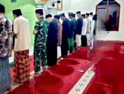 Safari Shalat Subuh Sarana Komsos Koramil 1426-02/Polsel Dengan Warga Binaan