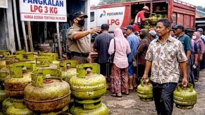 Antrean LPG 3 Kg di Tuban, Pemkab Imbau Warga Tak Panik