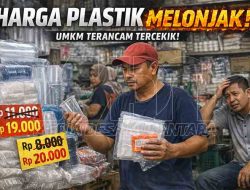 Harga Plastik Meledak di Lamongan, UMKM Kian Tercekik!