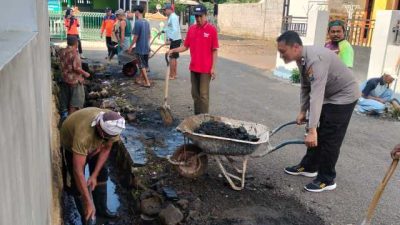 Polres Probolinggo Kota Gelorakan Gerakan Indonesia ASRI, Bersama Lintas Sektor Bersihkan Lingkungan