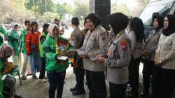 Polres Probolinggo Kota Peringati Hari Kartini Bersama Pengemudi Ojol Perempuan