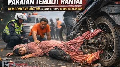 Pakaian Terlilit Rantai