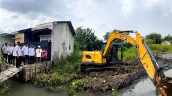 Saluran Irigasi di Wonoayu menyempit