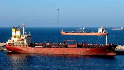 Ketegangan di Selat Hormuz, Kapal Dagang Jadi Korban Tarik Ulur Politik