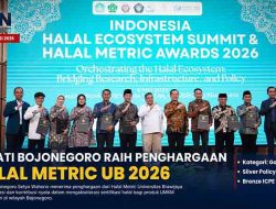 Bupati Bojonegoro Raih Penghargaan Halal Metric UB 2026, UMKM Lokal Makin Berdaya Saing