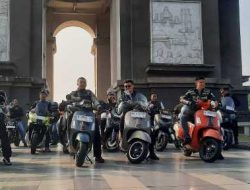 Riding Bersama Forkopimda, Kapolres Kediri Pantau Wilayah hingga Salurkan Bansos ke Warga