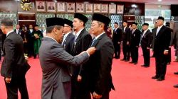 Momen Hari Buruh, 8 Insan PLN Terima Tanda Kehormatan dari Presiden RI